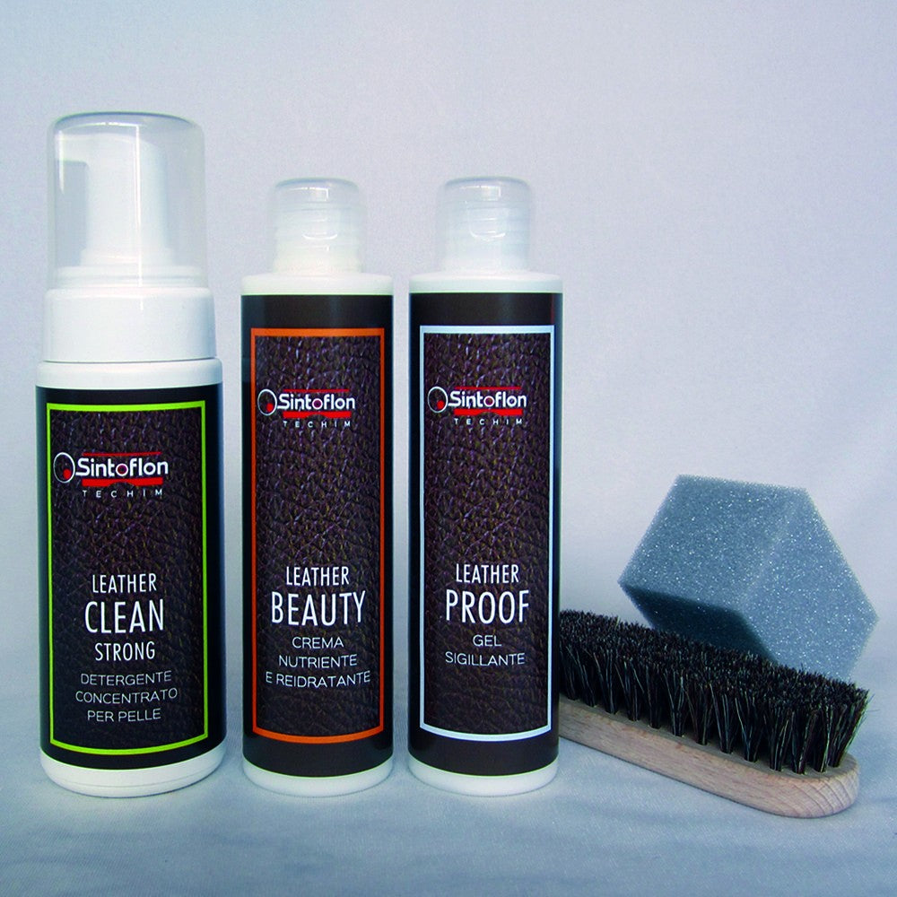 LK1 - LEATHER KIT "Strong" - Trattamento completo pelli con Leather Clean Strong, Proof, Beauty, spugna e spazzola